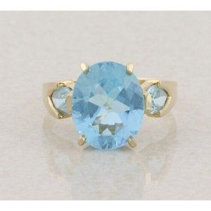 14k Yellow Gold Natural Blue Topaz Ring Size 6 1/2